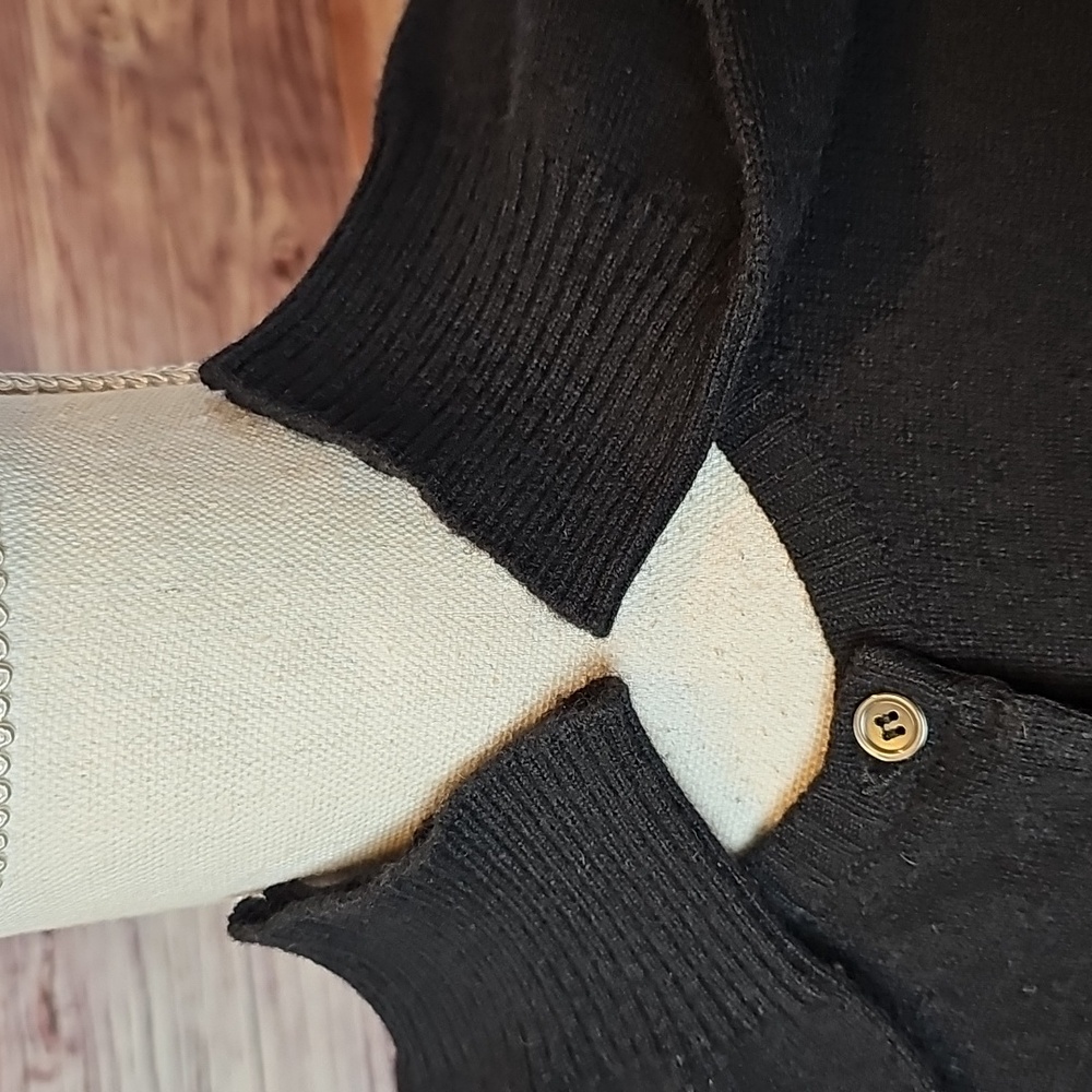 J. CREW 100% 2-PLY CASHMERE BLACK LONG SLEEVE BUTTON-UP CARDIGAN *WITH FLAW* - Picture 10 of 16